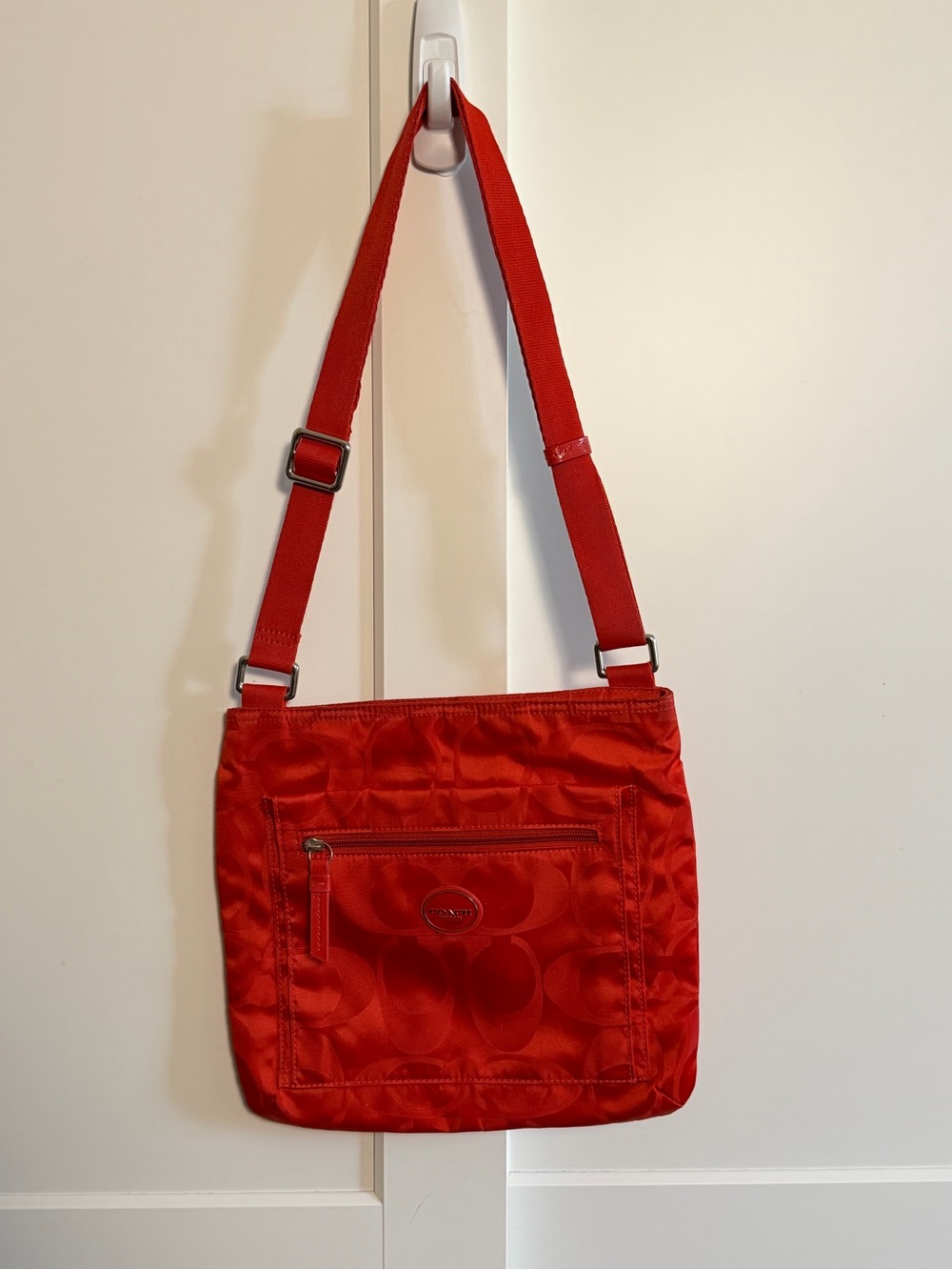 Coach Getaway Signature Nylon File Crossbody Bag F77408